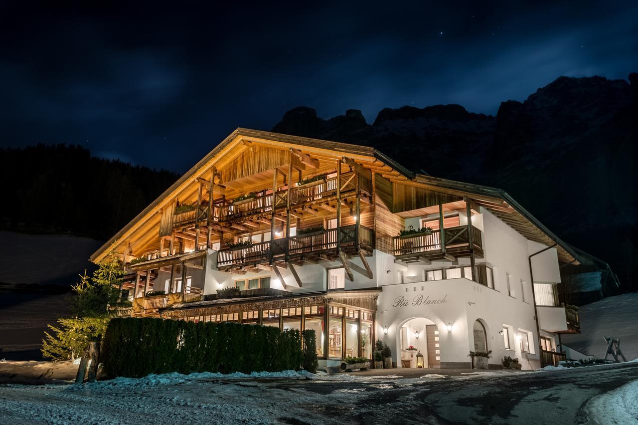 B&B - Hotel Ciasa Rue Blanch San Cassiano  Zewnętrze zdjęcie