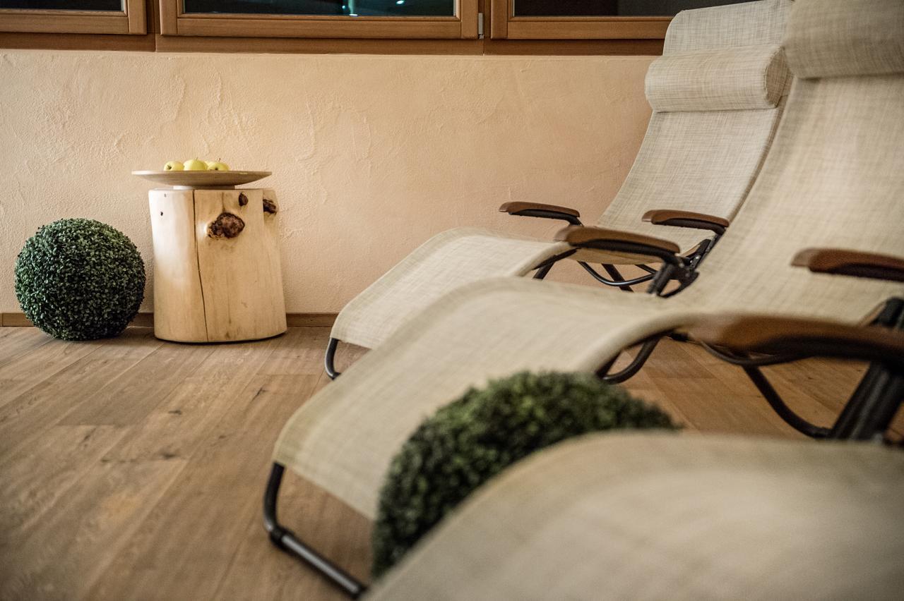 B&B - Hotel Ciasa Rue Blanch San Cassiano  Zewnętrze zdjęcie